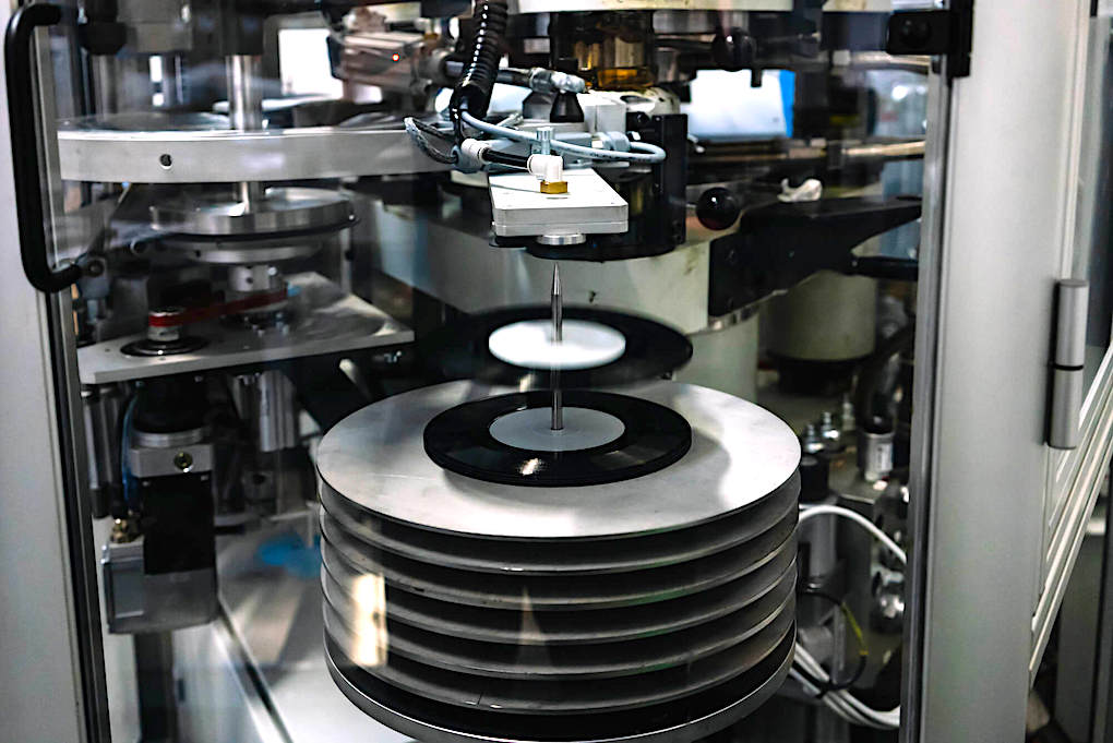 New vinyl pressing plants coming online on the Music 3.0 Blog